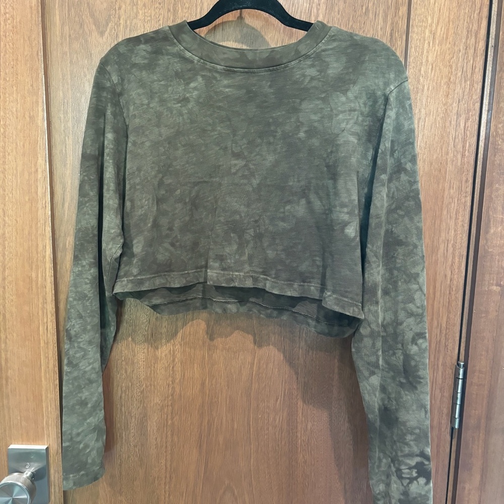 Cotton citizens cropped tee green size small